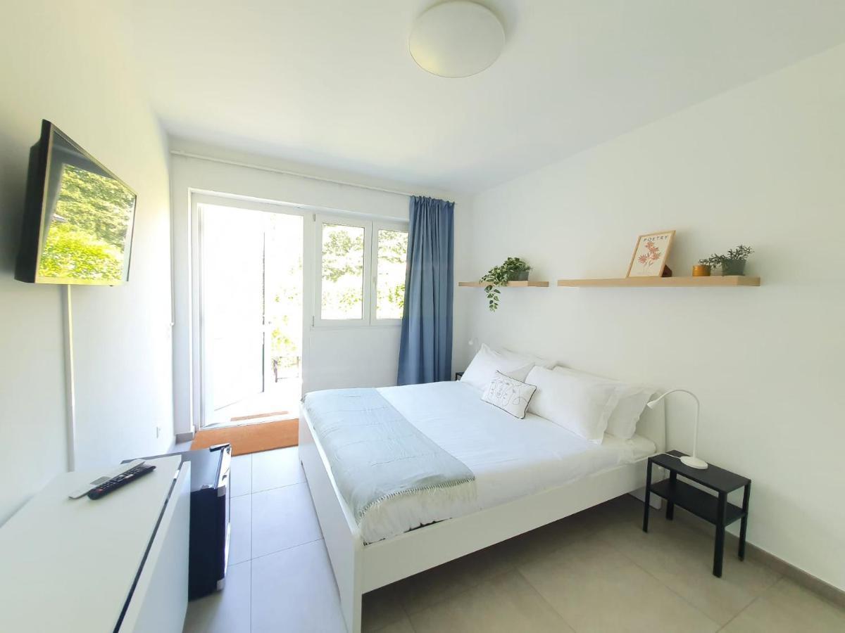 Le Betulle Studios By Quokka 360 - Studio Apartments By The Origlio Lake 외부 사진