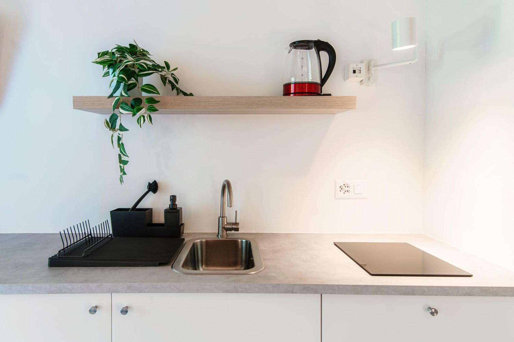 Le Betulle Studios By Quokka 360 - Studio Apartments By The Origlio Lake 외부 사진