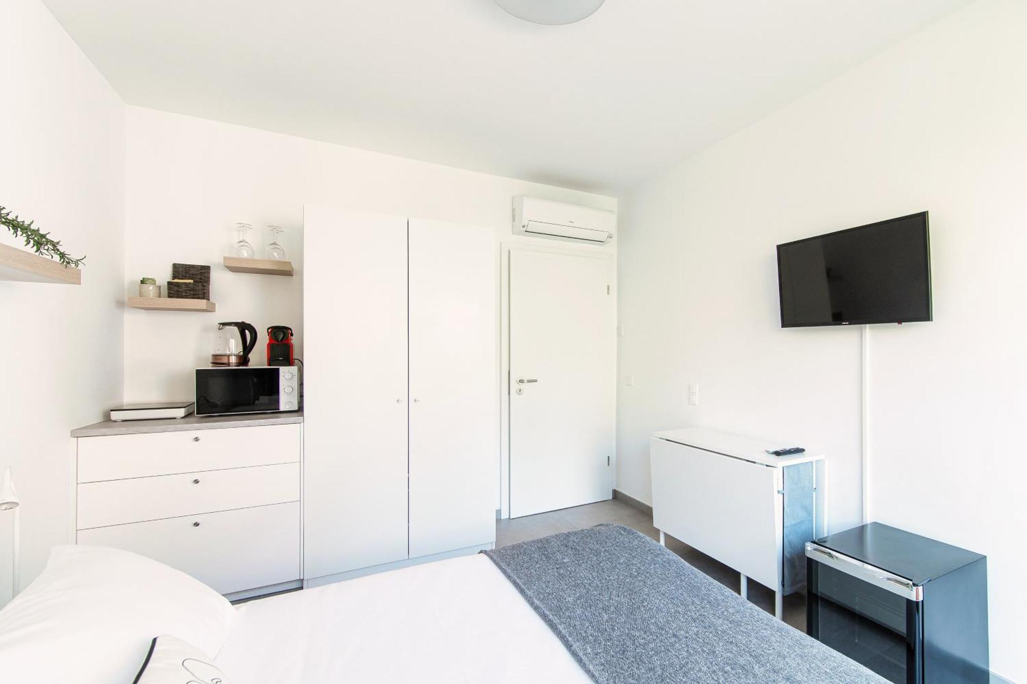 Le Betulle Studios By Quokka 360 - Studio Apartments By The Origlio Lake 외부 사진